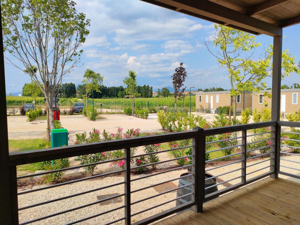 Garda Di Vino Agricamping & Wine Shop Lazise Ronchi  外观 照片